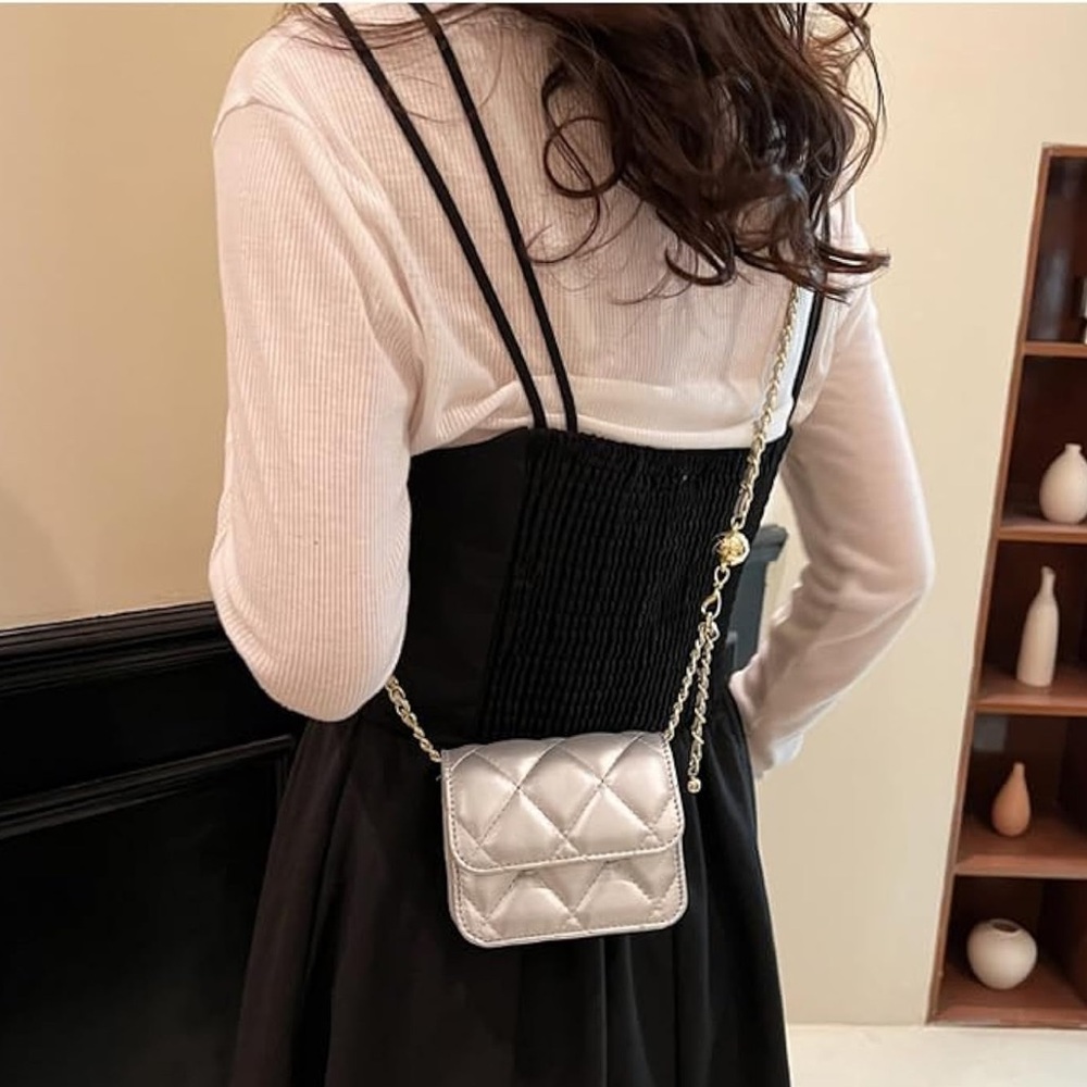 NEW Quilted Micro Mini Waist Belt Bum Bag/ Crossbody Silver w/ Gold Chain Strap